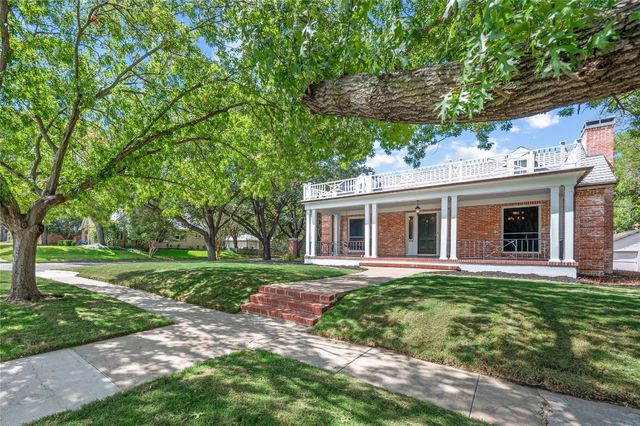 2944 6th Ave, Fort Worth, TX 76110