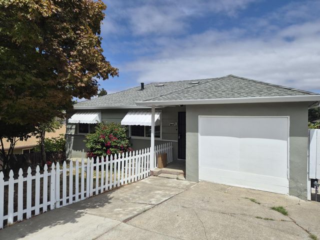 706 Porter St, Vallejo, CA 94590