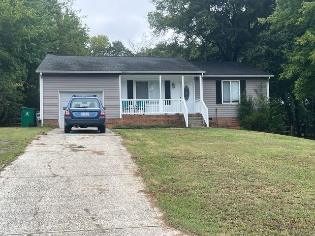 7213 Brigmore Dr, Charlotte, NC 28226