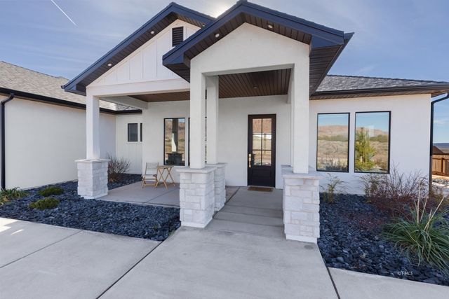 1265 W  Township Ave, Colorado City, AZ 86021