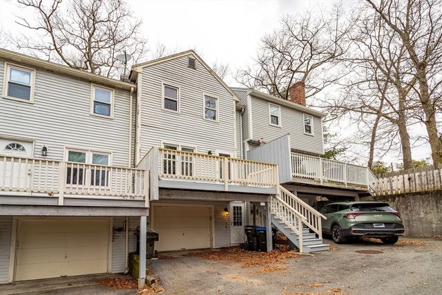 100 Central Ave #3, Ayer, MA 01432