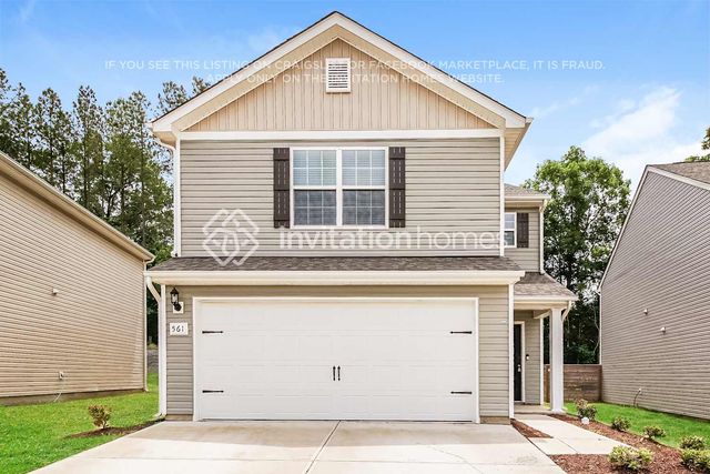 561 Hawley St, Charlotte, NC 28214