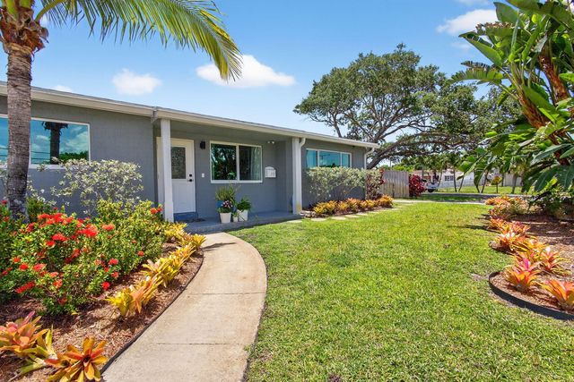 2476 S Florida Mango Road, West Palm Beach, FL 33406