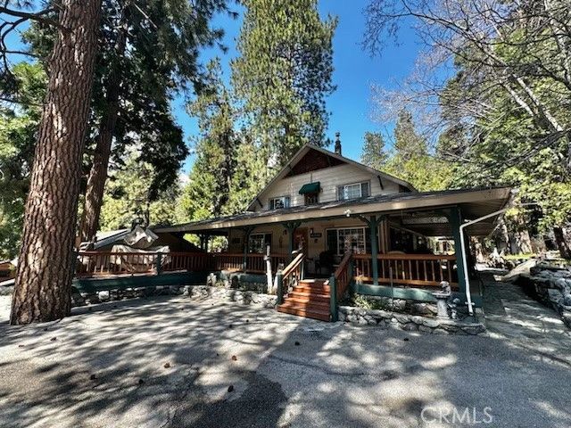 41208 Valley Of The Falls Dr, Forest Falls, CA 92339