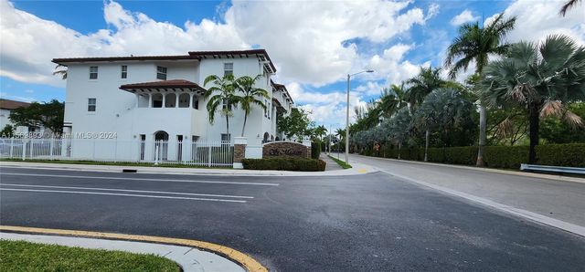 8620 NW 97th Ave #201, Doral, FL 33178