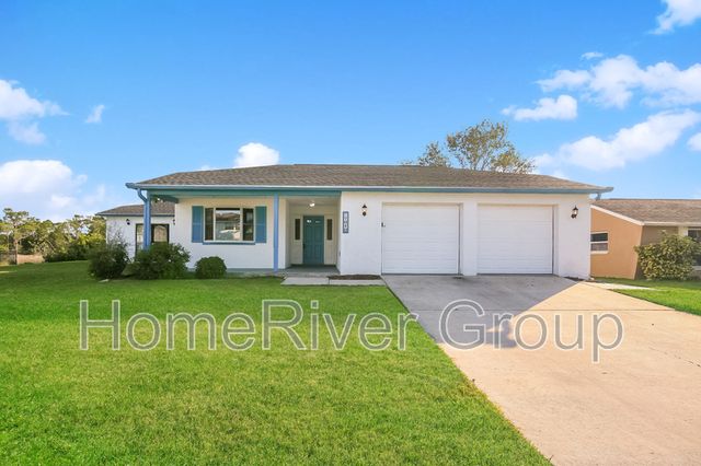 7010 Southwind Dr, Hudson, FL 34667