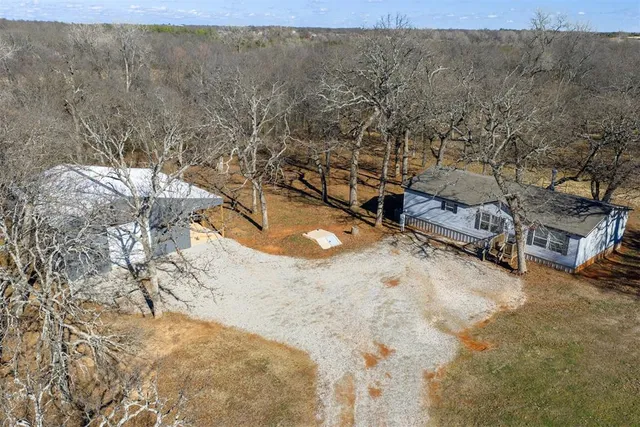 19573 W  Juanita Ln, Tecumseh, OK 74873