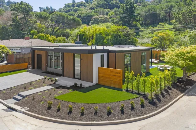 30 Juno Road, Tiburon, CA 94920