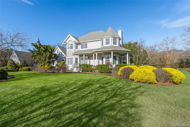 15 Kingfish Court, Riverhead, NY 11901
