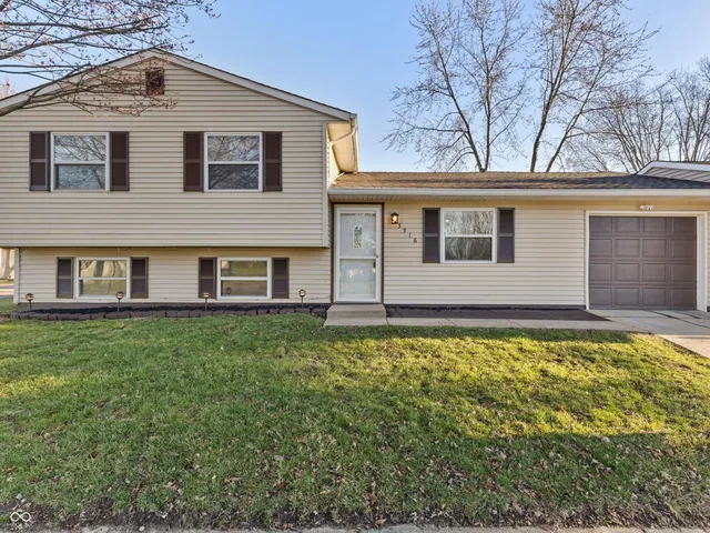 3516 Winchester Dr, Indianapolis, IN 46227