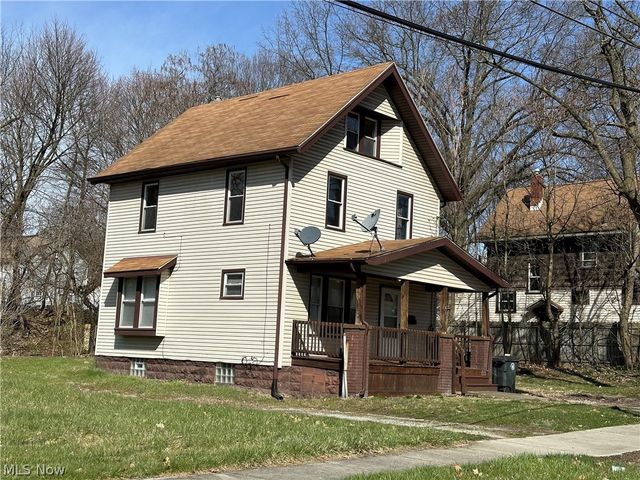 510 Bell St, Akron, OH 44307