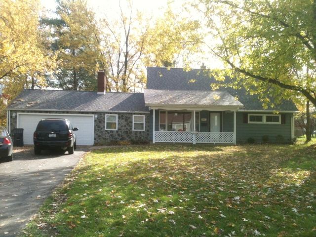 371 Rosemont Ave, Youngstown, OH 44515