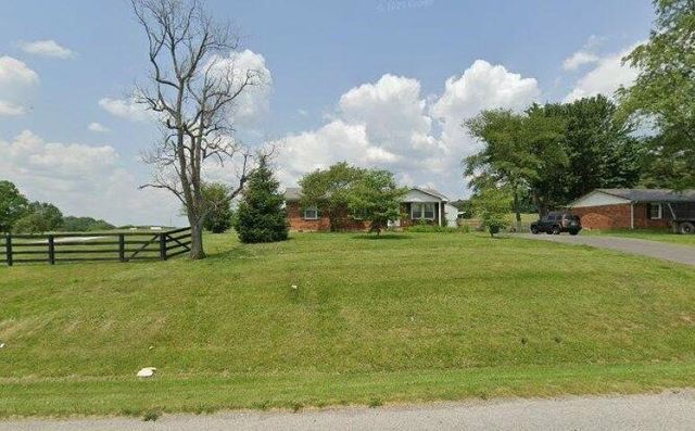 8127 Happy Valley Rd, Cave City, KY 42127