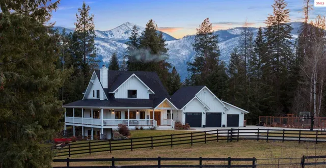 354 Buena Vista Rd, Bonners Ferry, ID 83805