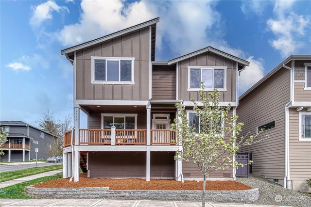 2418 Seringa Avenue, Bremerton, WA 98310