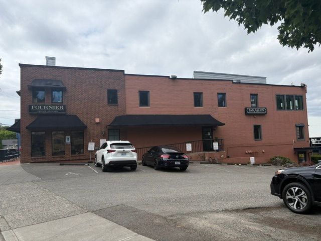 3111 Harborview Dr #1-100, Gig Harbor, WA 98335