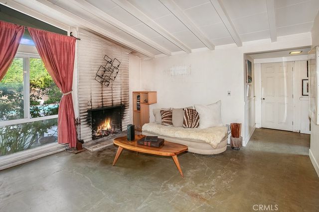 7938 Sale Ave, West Hills, CA 91304