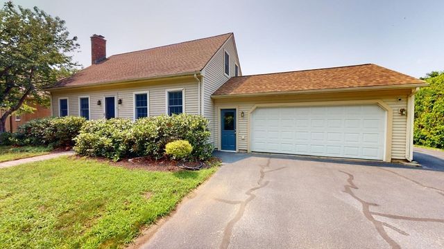 482 Turners Falls Rd, Montague, MA 01351
