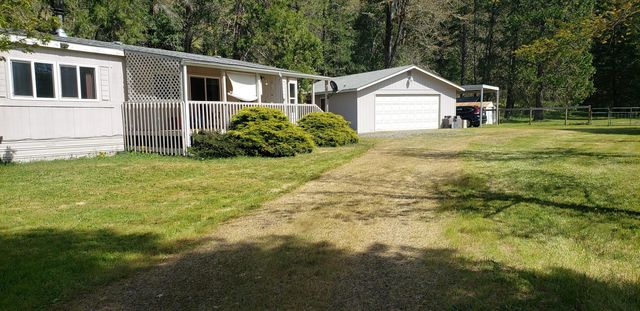 7055 Takilma Rd, Cave Junction, OR 97523