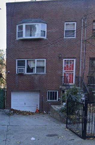 1701 Undercliff Ave  #2FL, Bronx, NY 10453