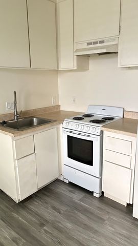 2840 Main St #8, San Diego, CA 92113