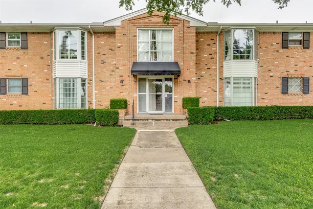 4715 Skillman St #B, Dallas, TX 75206