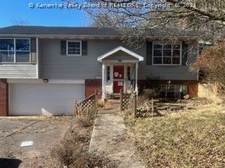 5107 Country Squire Ln, Charleston, WV 25313