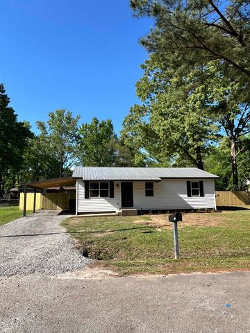 602 Eastwood Dr, Searcy, AR 72143