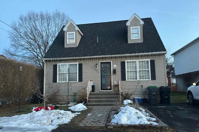 504 Avenue N, Matamoras, PA 18336