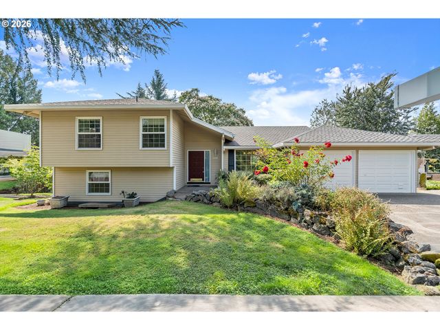 4134 Orchard Way, Lake Oswego, OR 97035