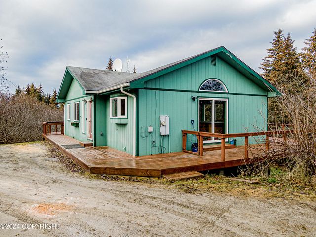 491 Crestwood Cir, Homer, AK 99603