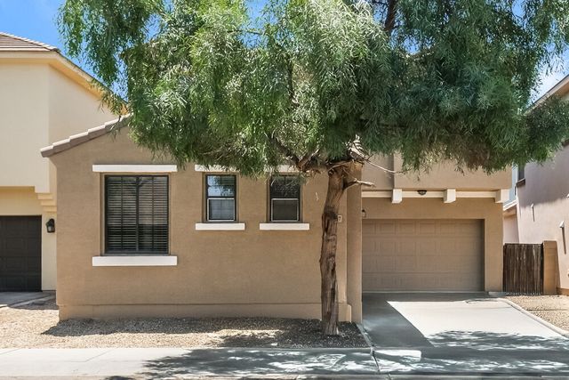 10317 W  Monterosa Ave, Phoenix, AZ 85037