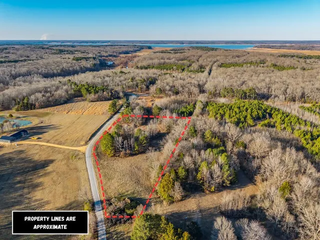 County Road 62, Oakland, MS 38948