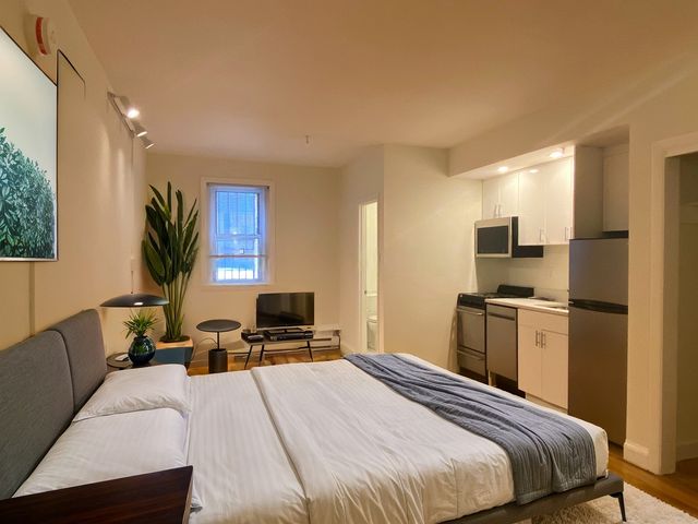529-531 Beacon St #3, Boston, MA 02115