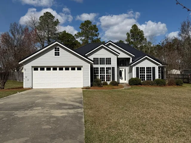 609 E  48th St, Tifton, GA 31794