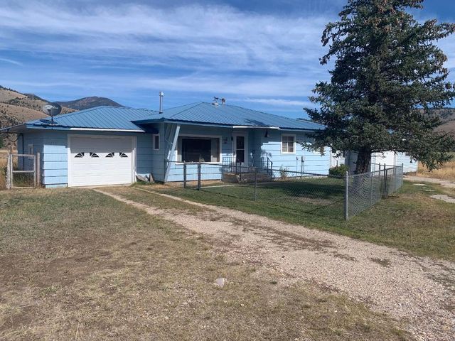 65317 Highway 43, Wise River, MT 59762