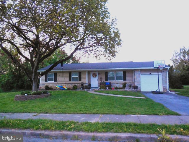 1133 Beaumont Ave, Temple, PA 19560