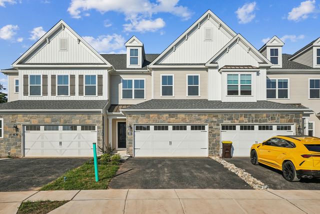 36 Parry Way, Warminster, PA 18974