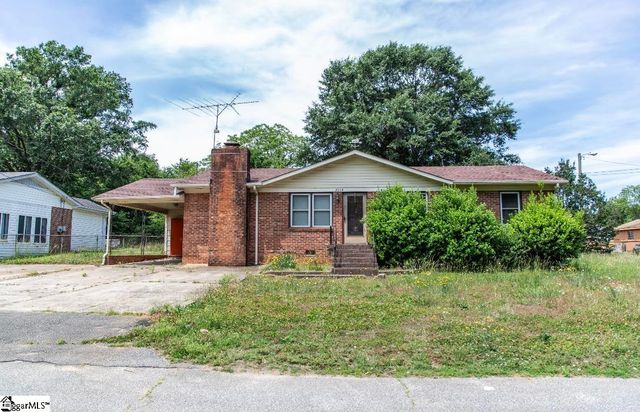 2014 Center St, Spartanburg, SC 29303