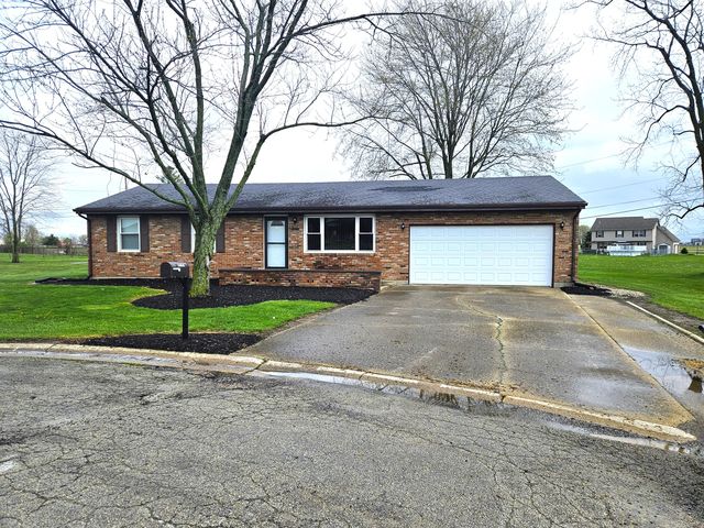 717 Lynwood Ct, Union City, OH 45390