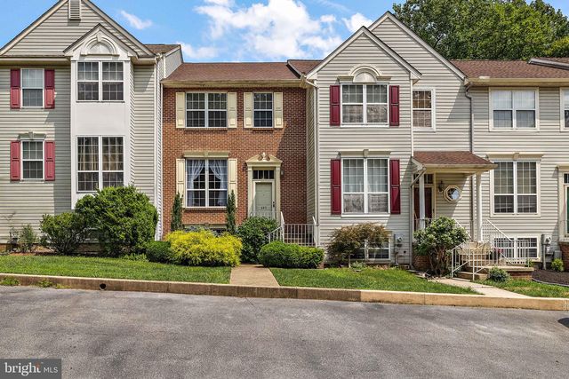 467 Woodstock Ln, Wilmington, DE 19808