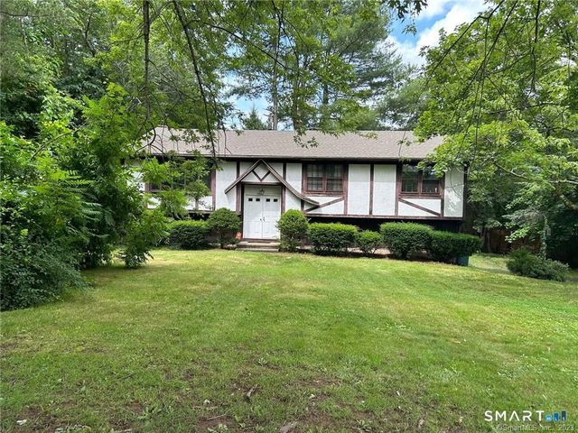 549 W  Woods Rd, Hamden, CT 06518