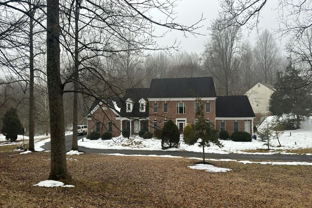 21310 Woodfield Rd, Gaithersburg, MD 20882