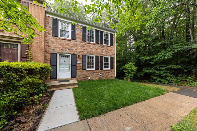 8357 Luce Ct #A, Springfield, VA 22153