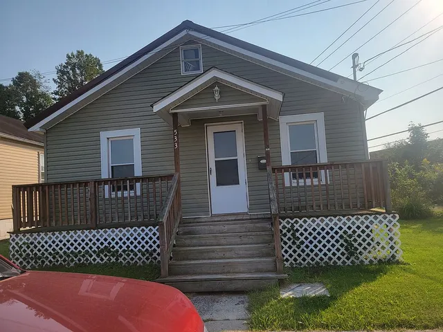 533 Highland Ave, Oak Hill, WV 25901