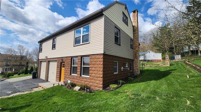 468 W  Fairview St, Somerset, PA 15501