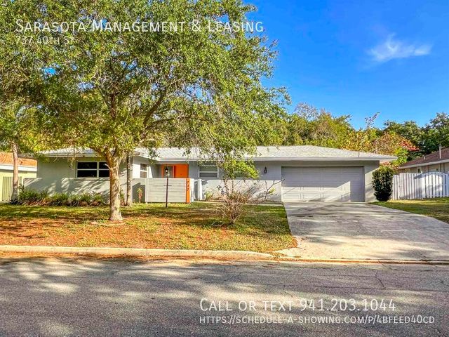 737 40th St, Sarasota, FL 34234