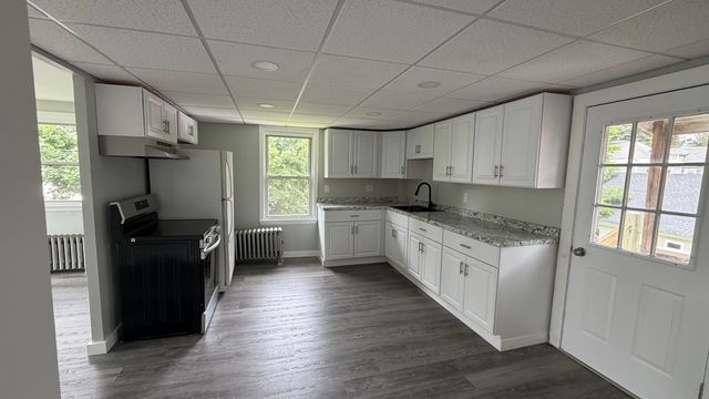 25 Reuter Ave #1, Pittsfield, MA 01201