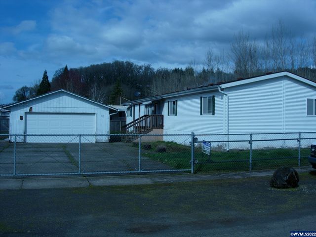 410 Rosedell Ave, Amity, OR 97101