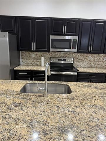 12466 NW 17th Ct #Townhouse 12466, Pembroke Pines, FL 33028